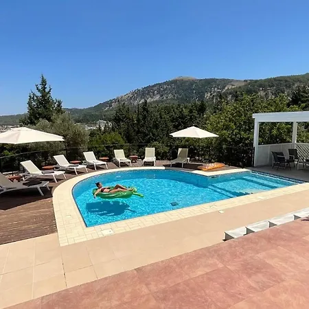 Aphrodite Villa *