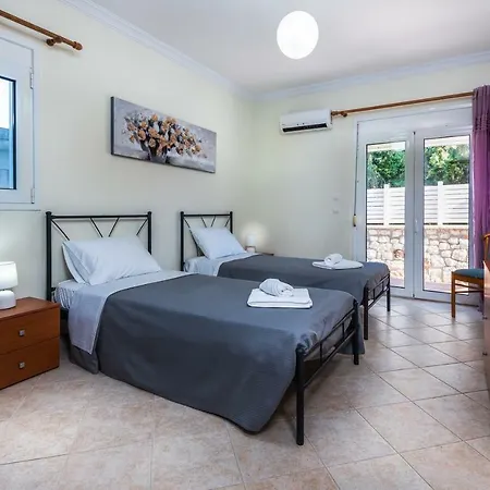 Aphrodite Villa *